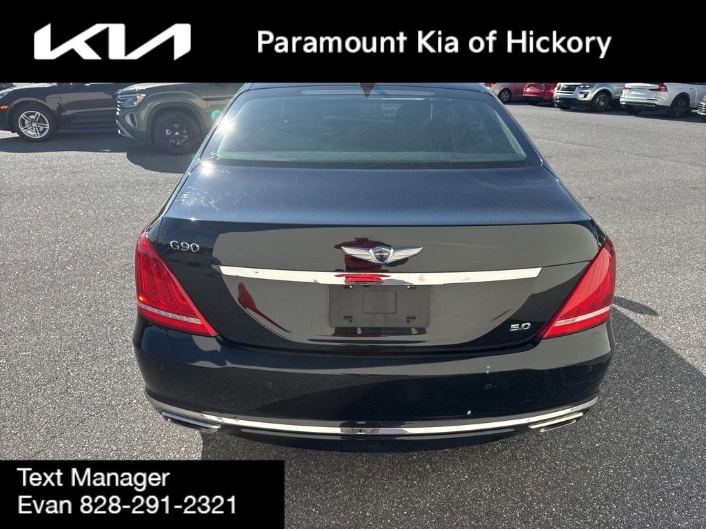 Used 2017 Genesis G90 5.0 Ultimate image 8