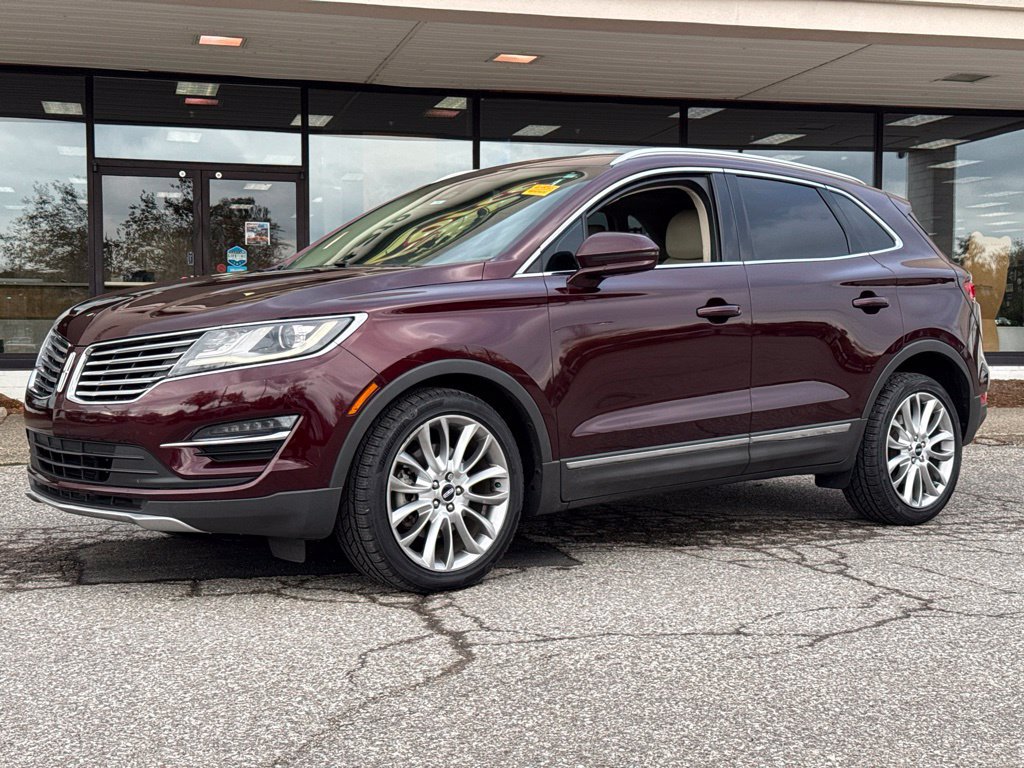 Used 2017 Lincoln MKC Reserve w/ Lincoln MKC Climate Package FWD image 6