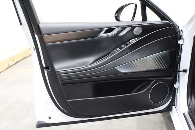 Used 2023 Genesis G80 Base image 17