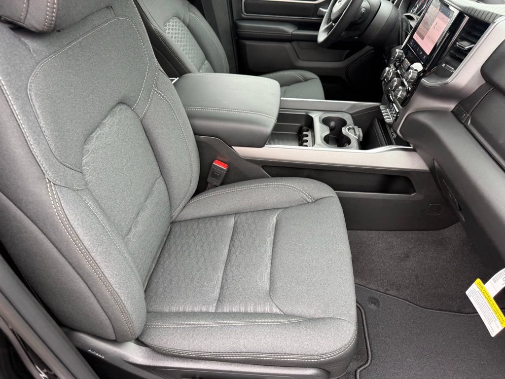 New 2026 RAM 1500 Big Horn AWD/4WD image 15