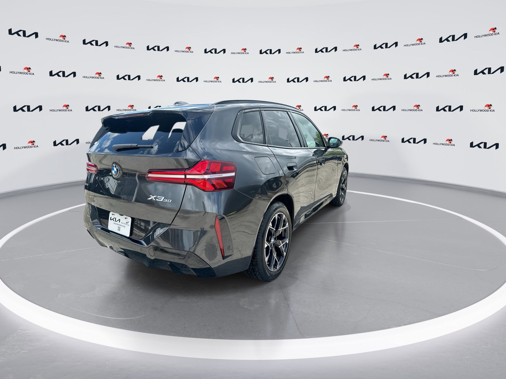 Used 2025 BMW X3 xDrive30i image 8