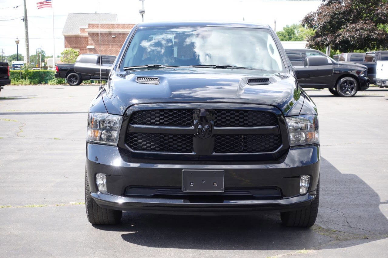 Used 2022 RAM 1500 Express w/ Wheel & Sound Group AWD/4WD image 6