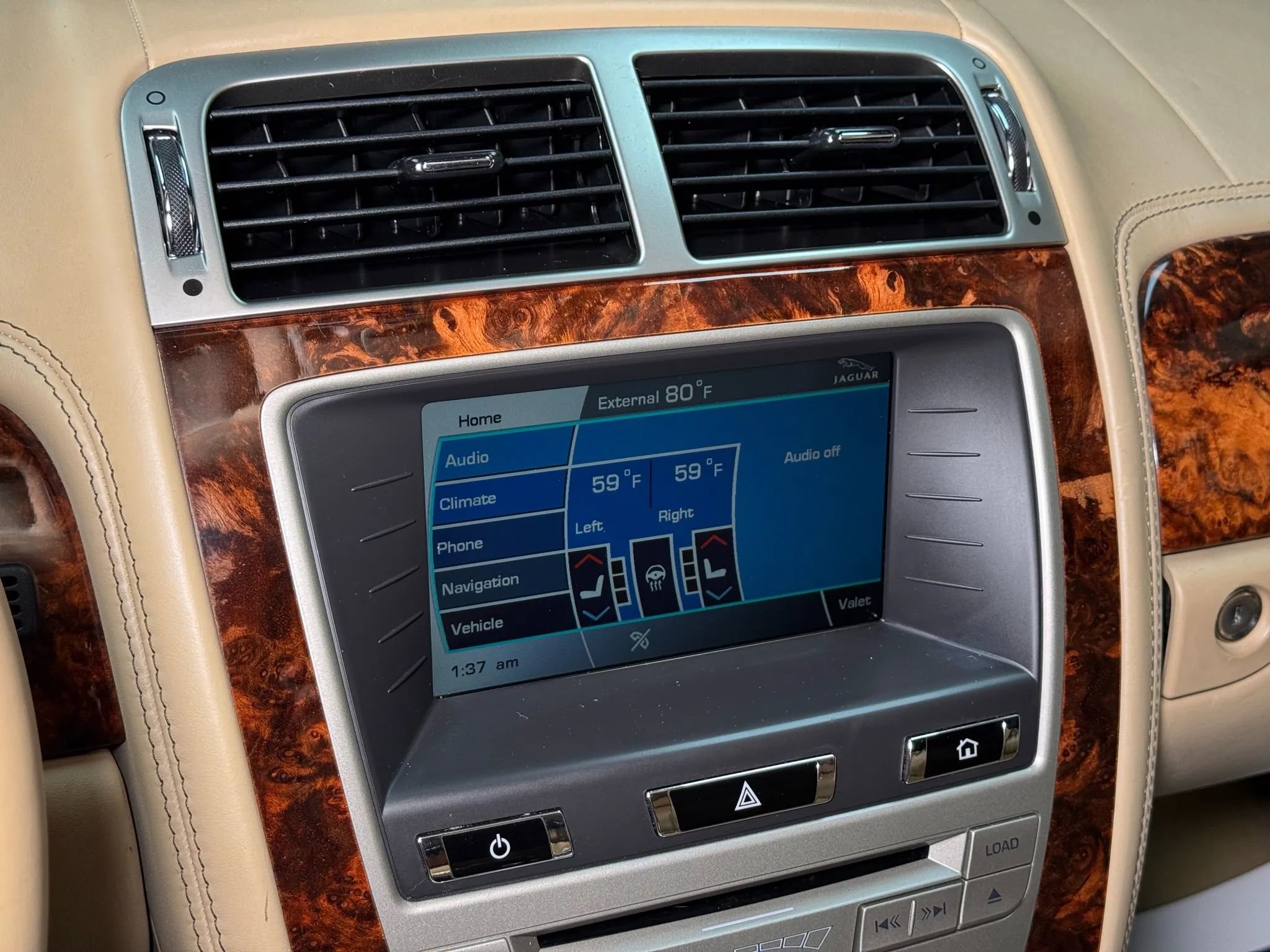 Used 2011 Jaguar XK Coupe image 37