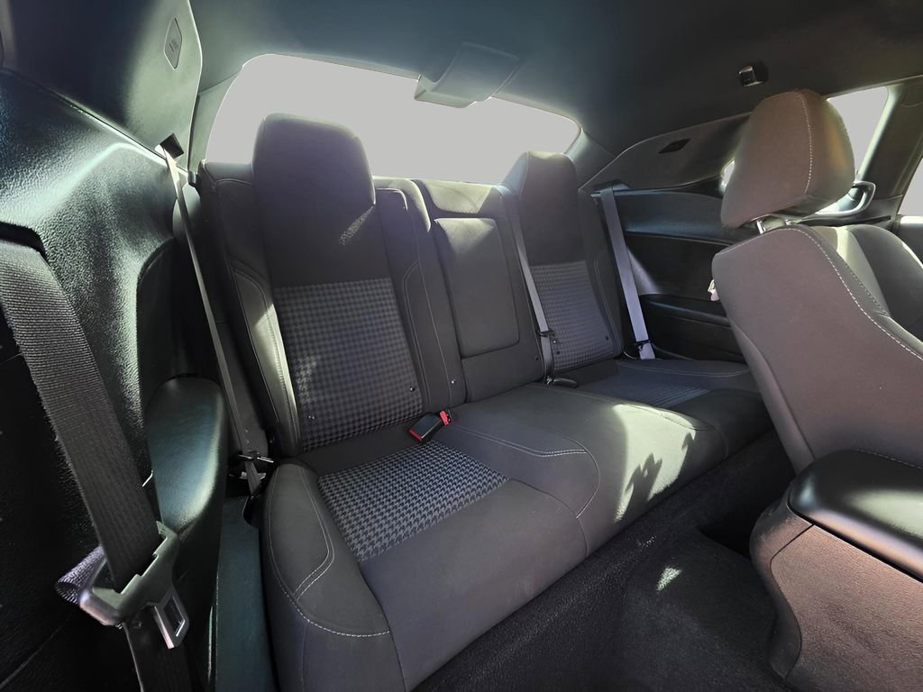 Used 2021 Dodge Challenger SXT w/ Driver Convenience Group image 7