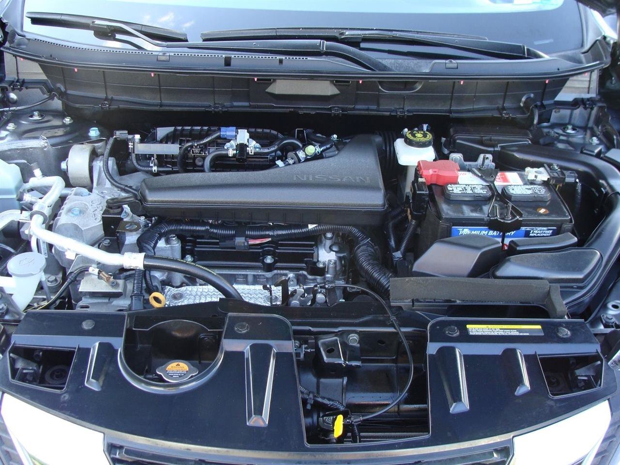 Used 2018 Nissan Rogue S AWD/4WD image 32
