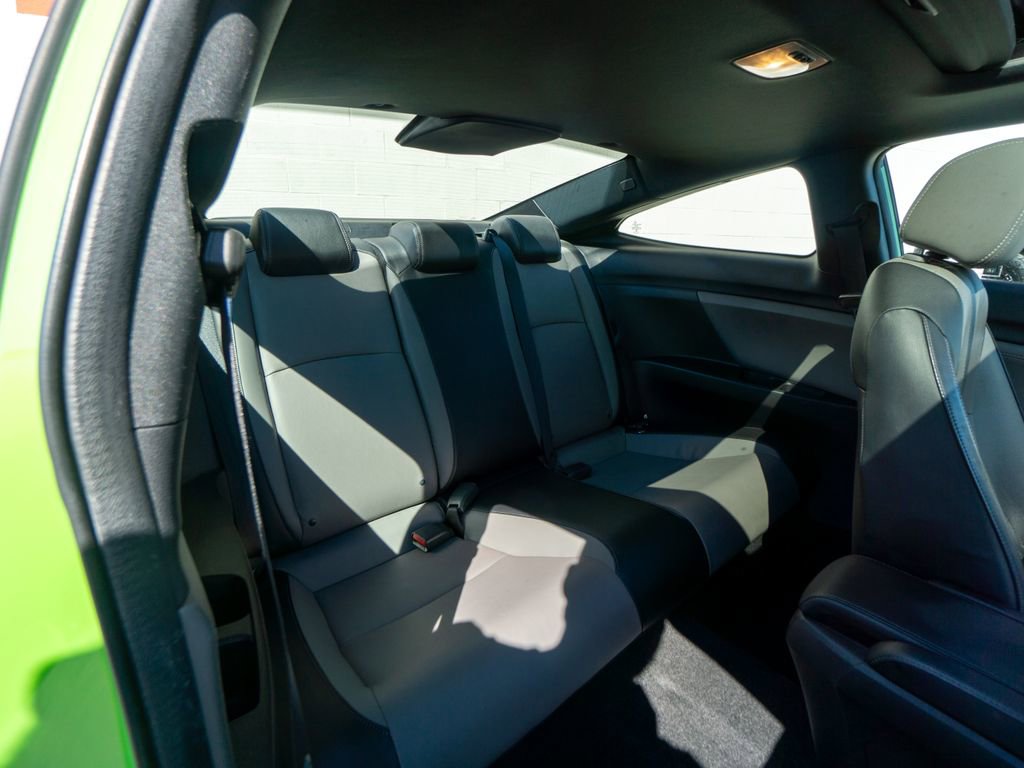 Used 2017 Honda Civic Touring image 31