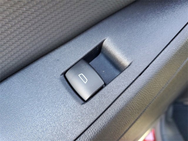 New 2026 Chevrolet Equinox LT w/ Convenience Package II image 15