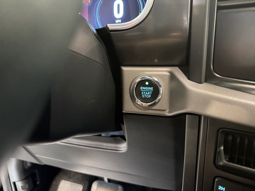 Certified 2022 Ford F150 Raptor w/ Torsen Package AWD/4WD image 29