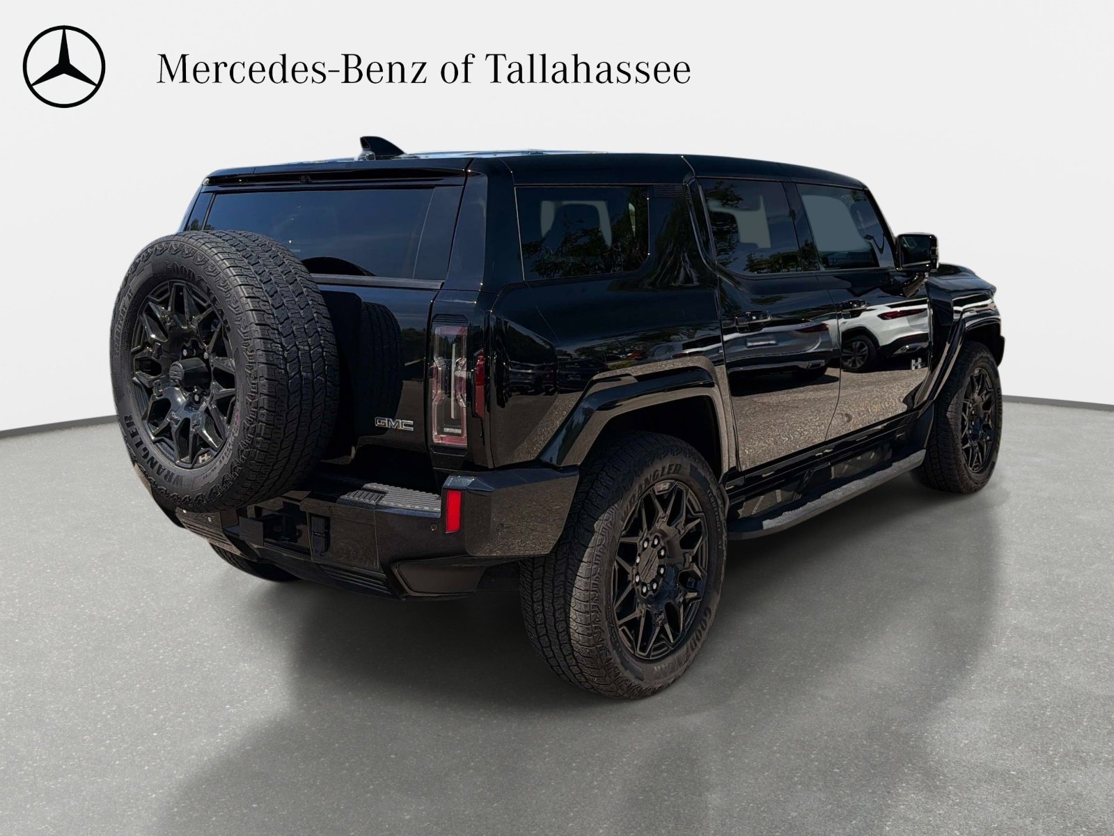 Used 2024 GMC Hummer EV 2X AWD/4WD image 5