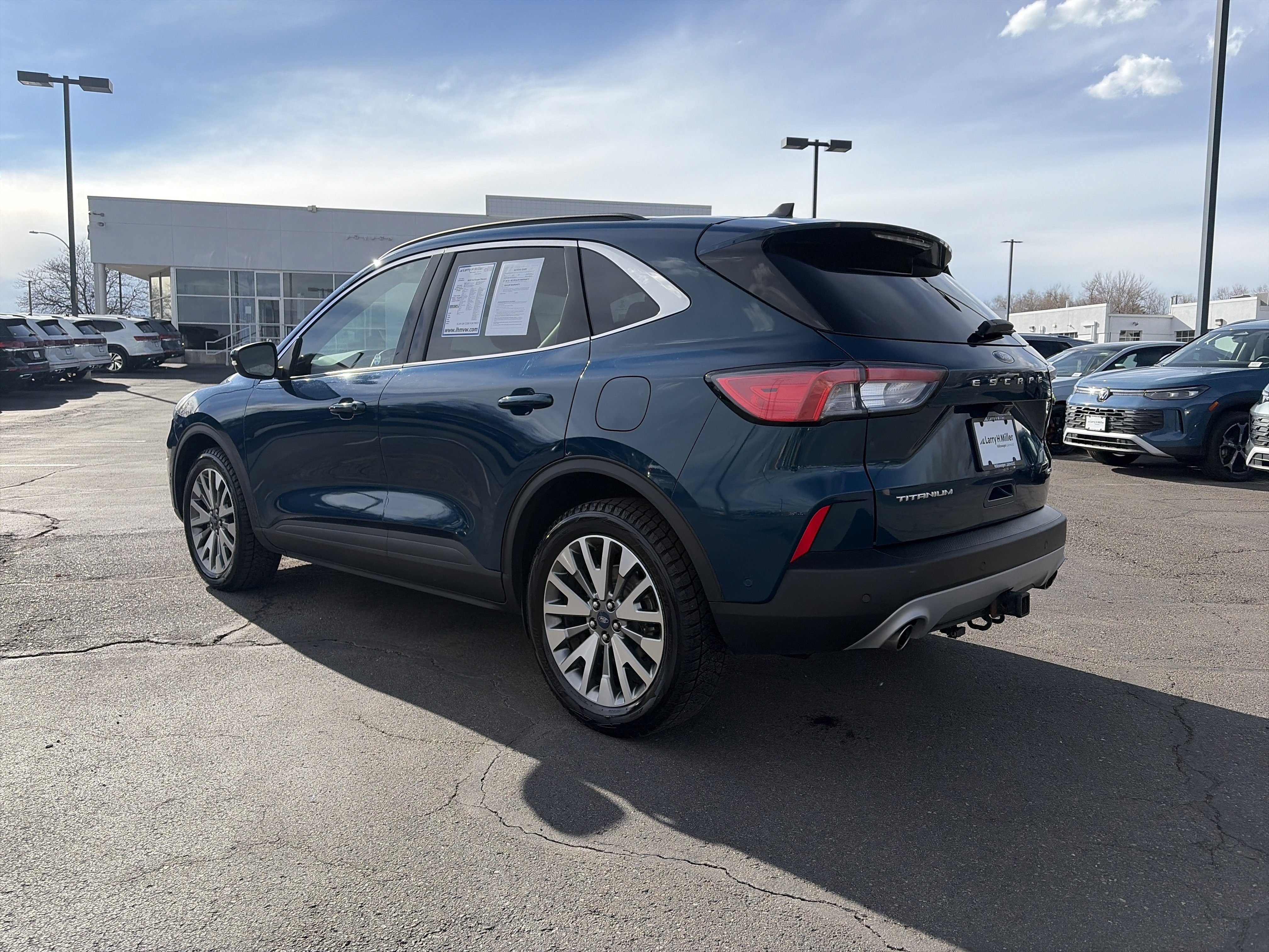 Used 2020 Ford Escape Titanium image 7
