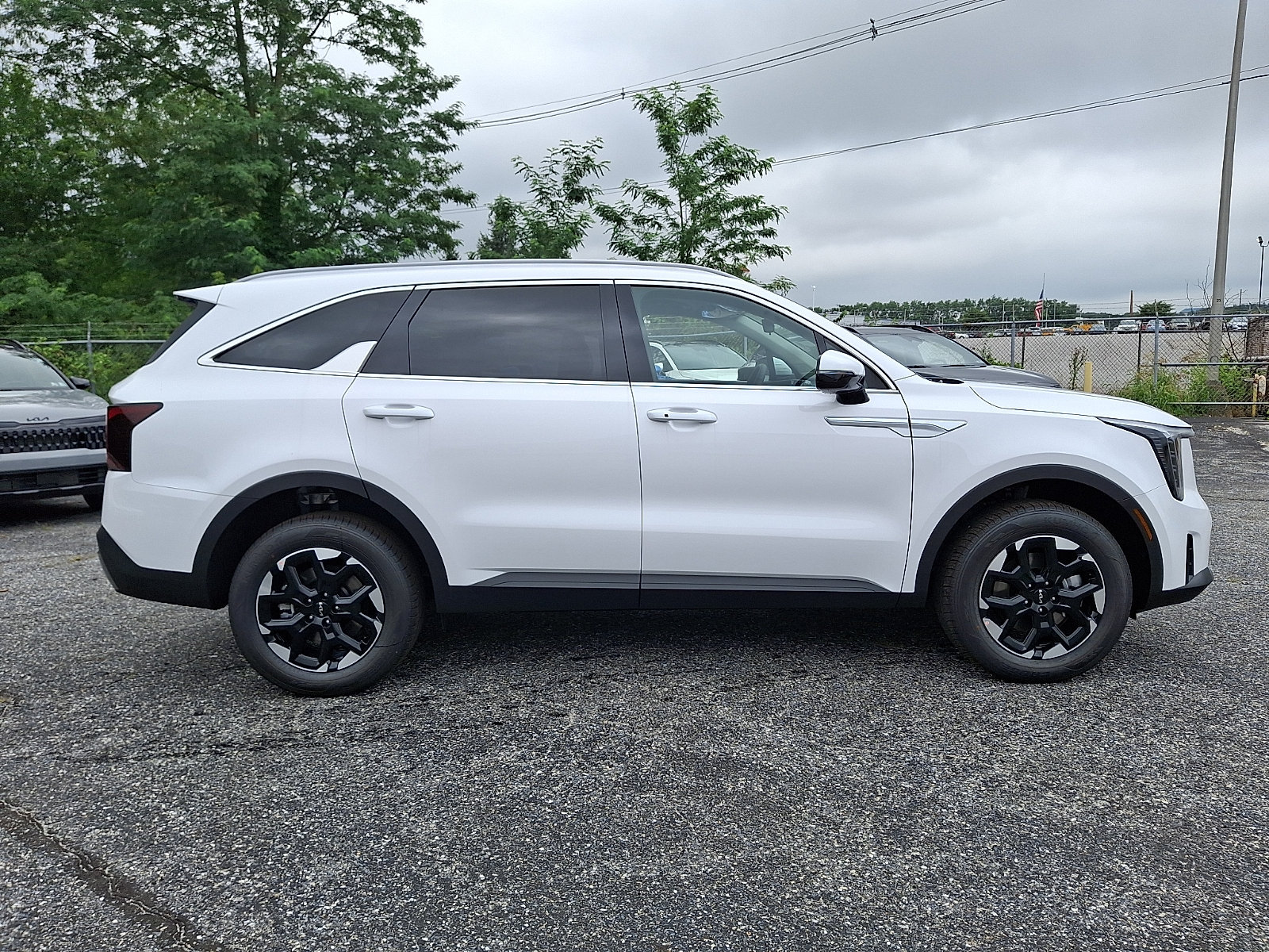 New 2026 Kia Sorento S AWD/4WD image 9