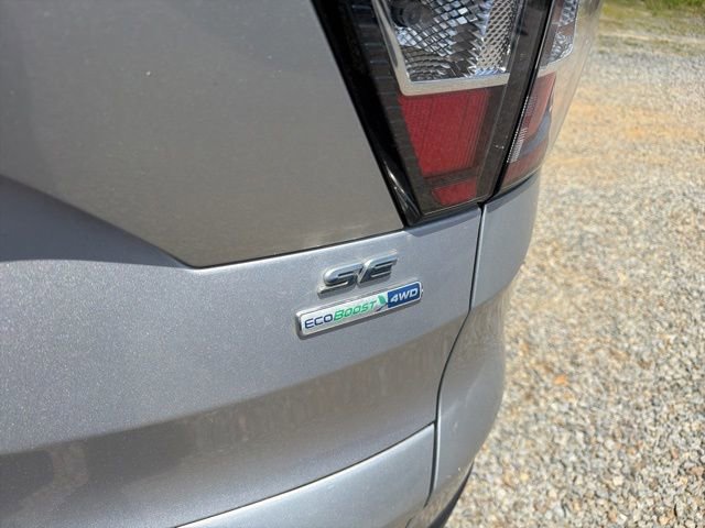 Used 2017 Ford Escape SE AWD/4WD image 7