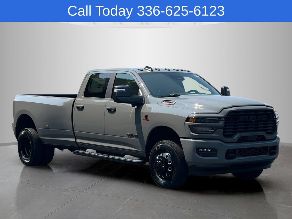 New 2026 RAM 3500 Big Horn AWD/4WD image 5
