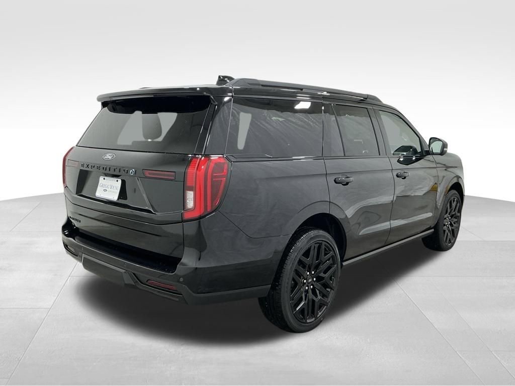 New 2026 Ford Expedition Platinum w/ Stealth Performance Package image 4
