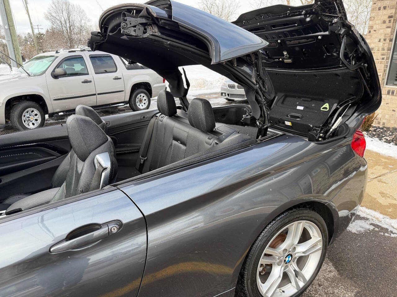 Used 2018 BMW 430i xDrive Convertible image 22