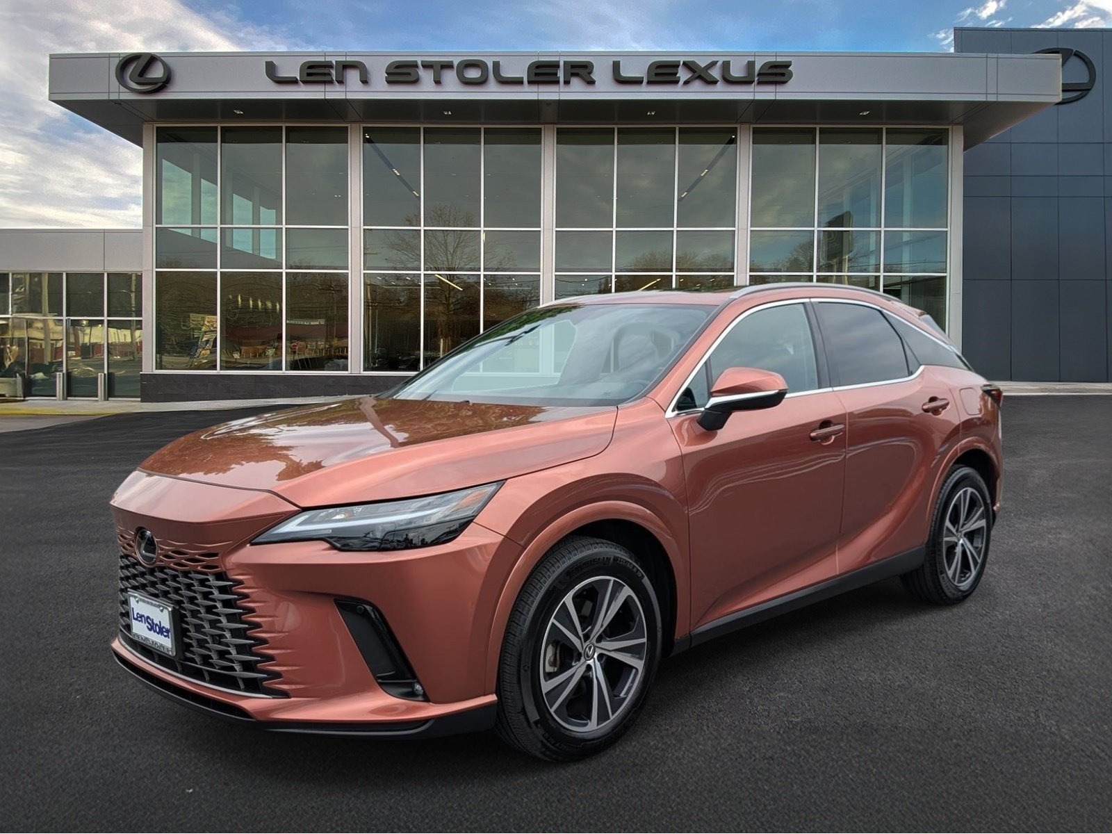 Certified 2025 Lexus RX 350 Premium w/ Accessory Package AWD/4WD image 7