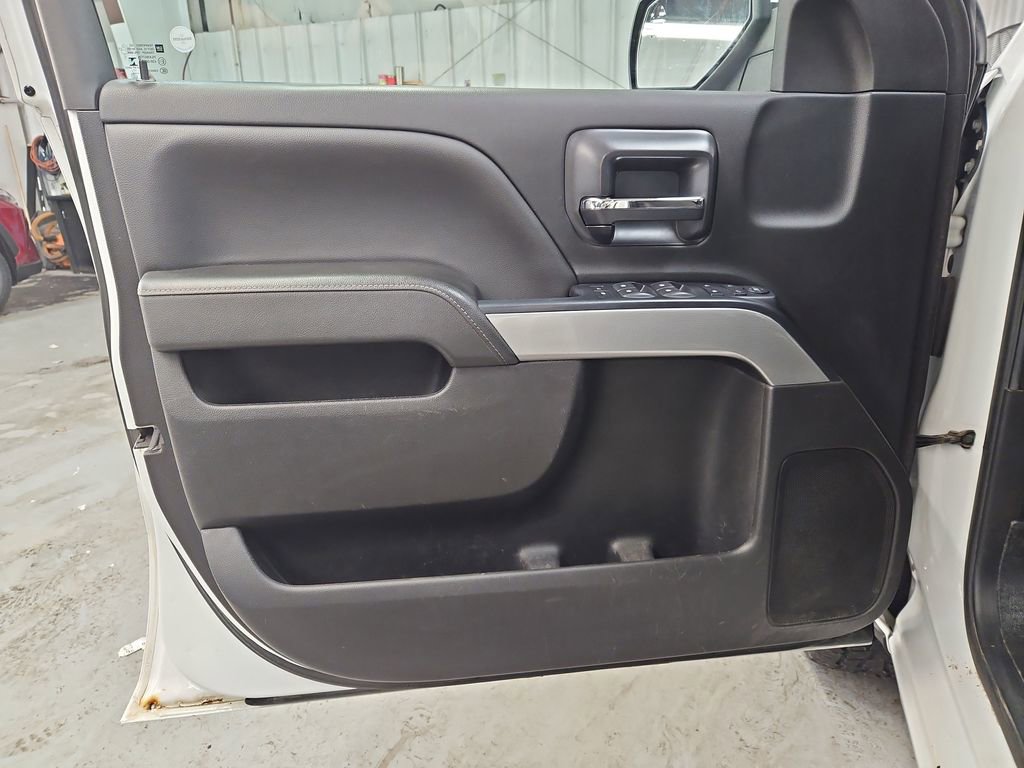 Used 2018 Chevrolet Silverado 1500 LT w/ All Star Edition AWD/4WD image 15