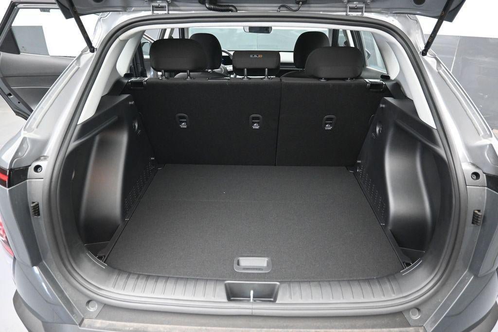 New 2027 Hyundai Kona SE FWD image 27
