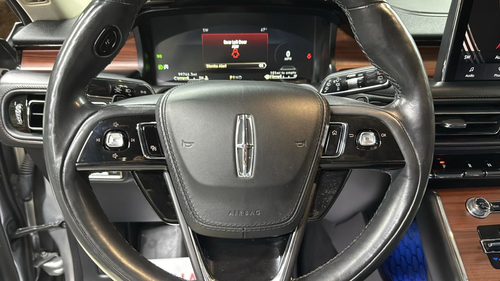 Used 2021 Lincoln Aviator Reserve w/ Equipment Group 202A image 14