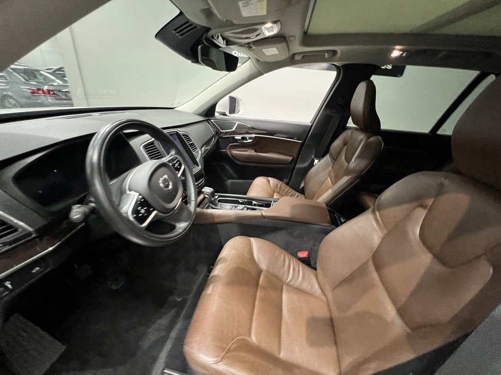 Used 2019 Volvo XC90 T6 Momentum w/ Protection Package image 15