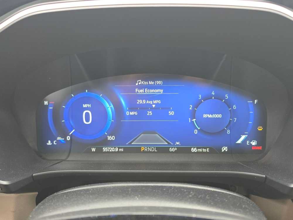 Used 2022 Ford Escape SEL w/ Technology Package FWD image 7