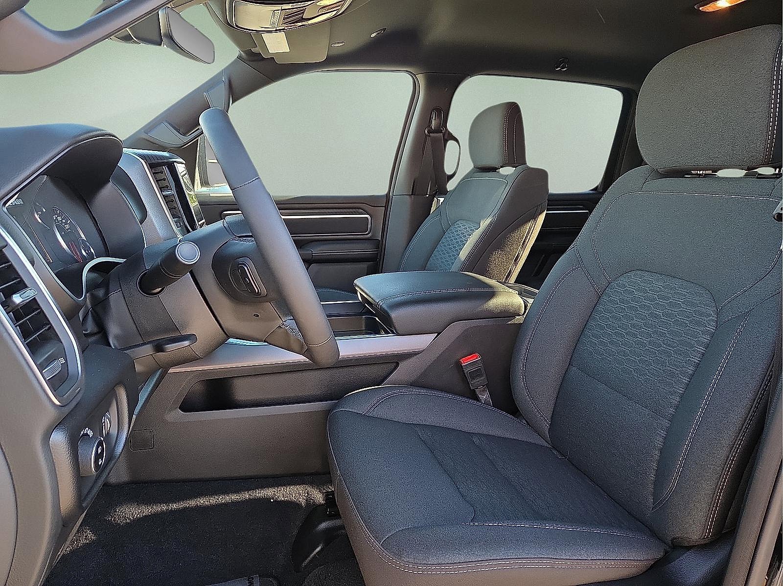 Used 2025 RAM 1500 Big Horn image 14