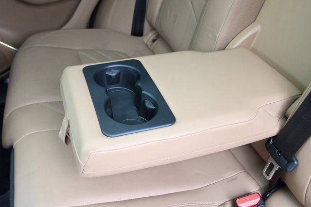 Used 2022 Jaguar F-PACE S image 35
