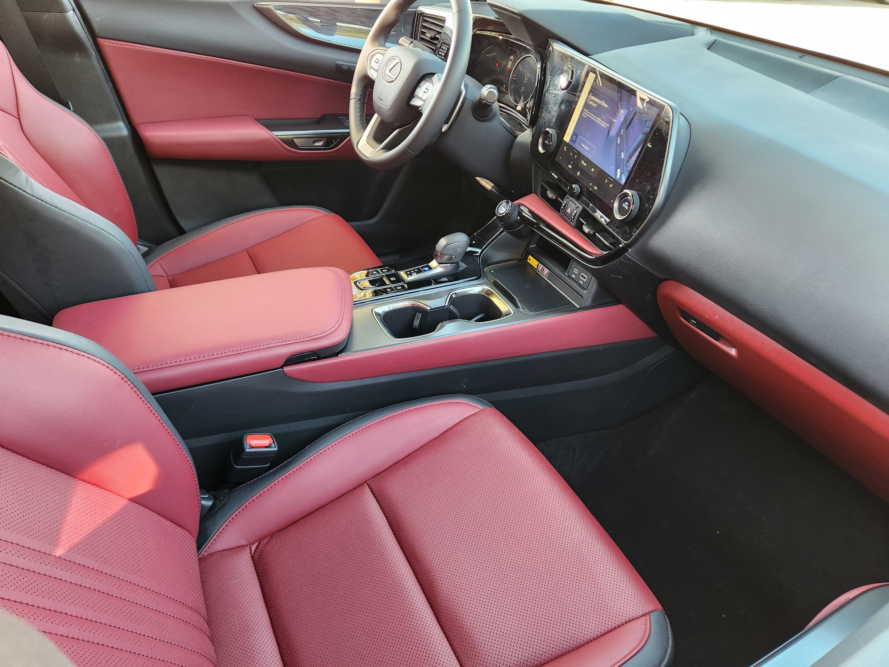 Used 2025 Lexus NX 350 AWD w/ Accessory Package (2T) image 8