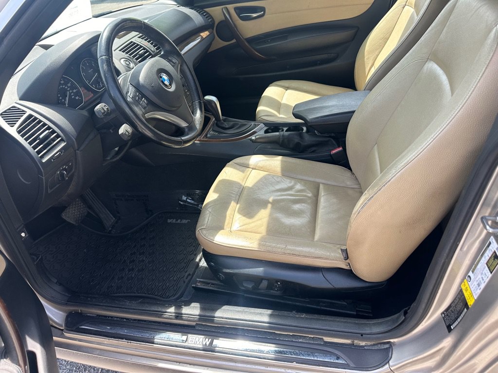 Used 2011 BMW 128i Convertible RWD image 11