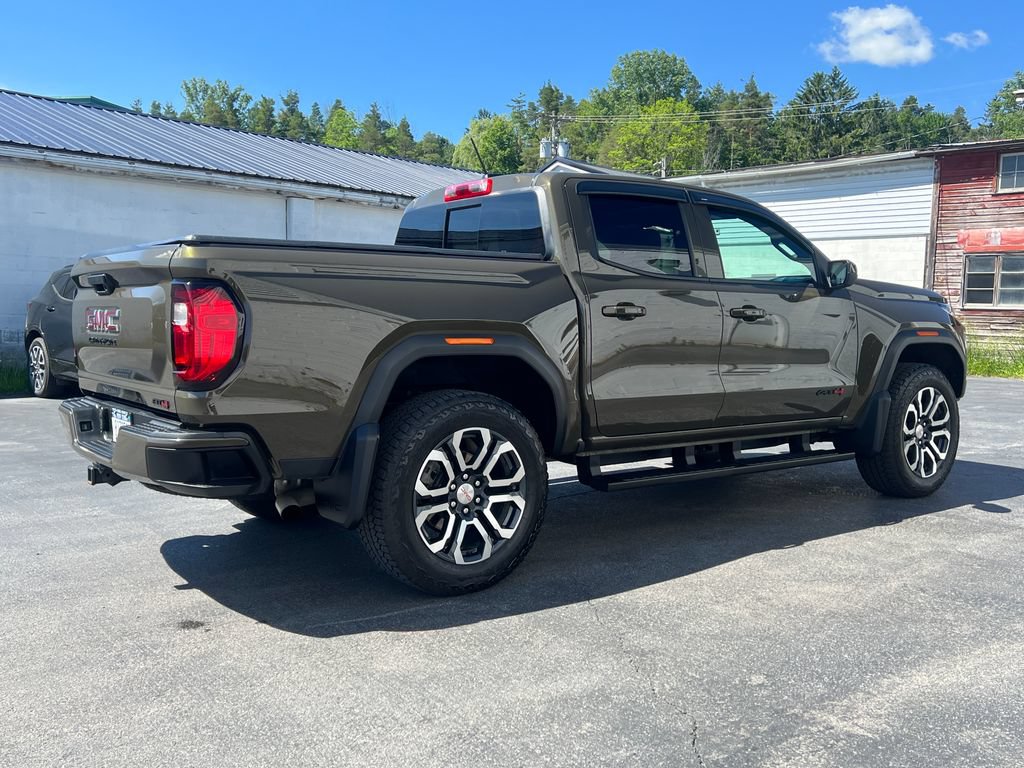 Used 2024 GMC Canyon AT4 AWD/4WD image 18