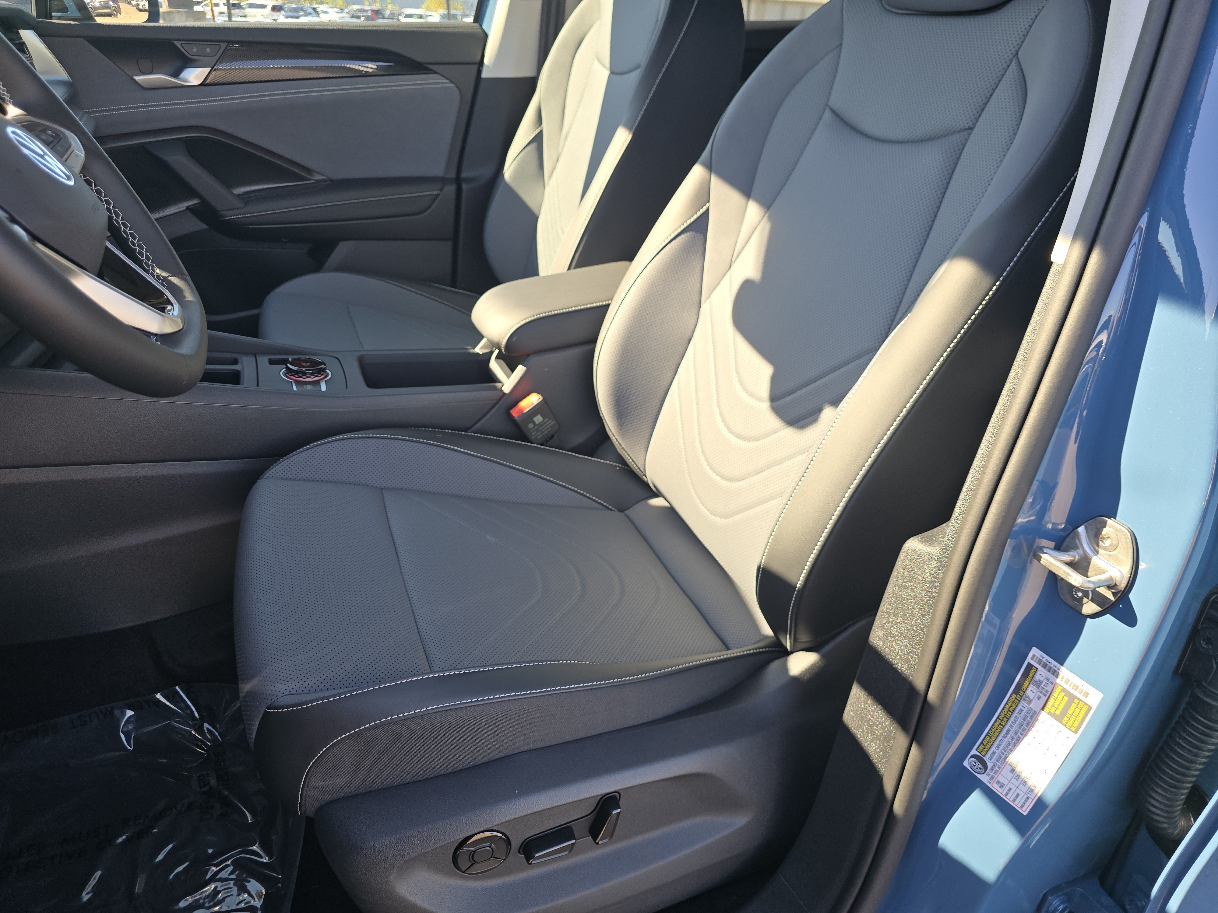 New 2026 Volkswagen Tiguan SE AWD/4WD image 20