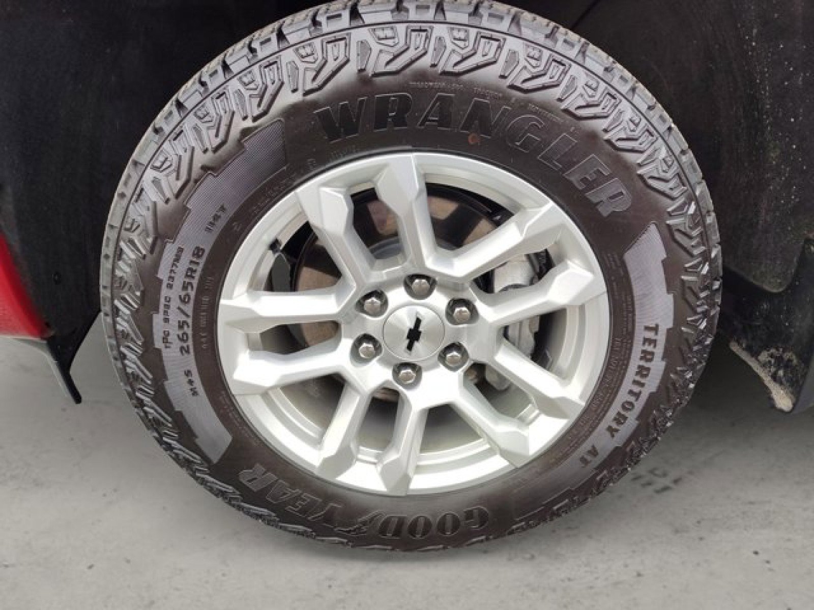 Used 2023 Chevrolet Silverado 1500 RST w/ Z71 Off-Road Package AWD/4WD image 10