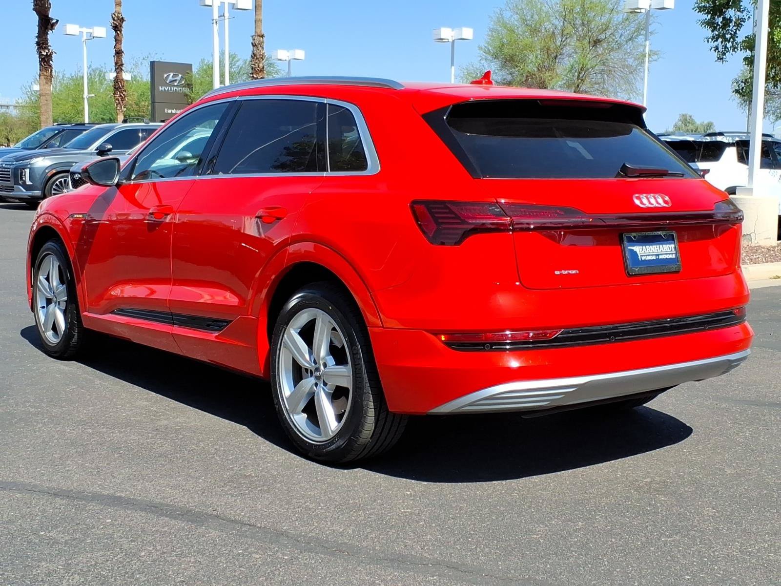 Used 2019 Audi e-tron Prestige AWD/4WD image 3