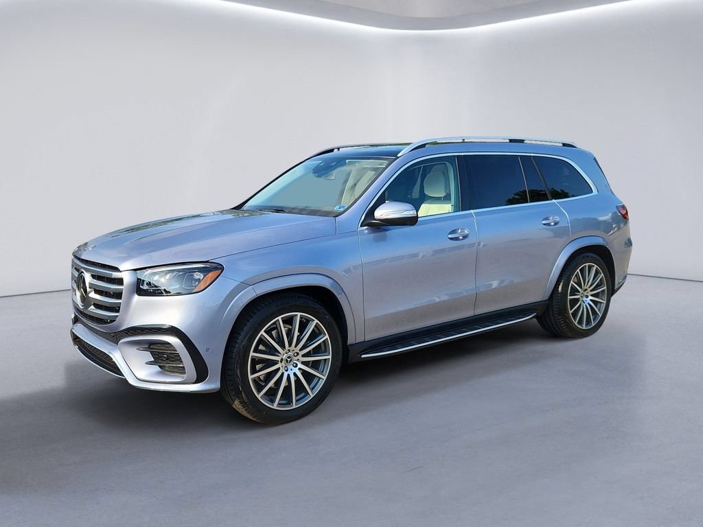 New 2026 Mercedes-Benz GLS 580 4MATIC image 7