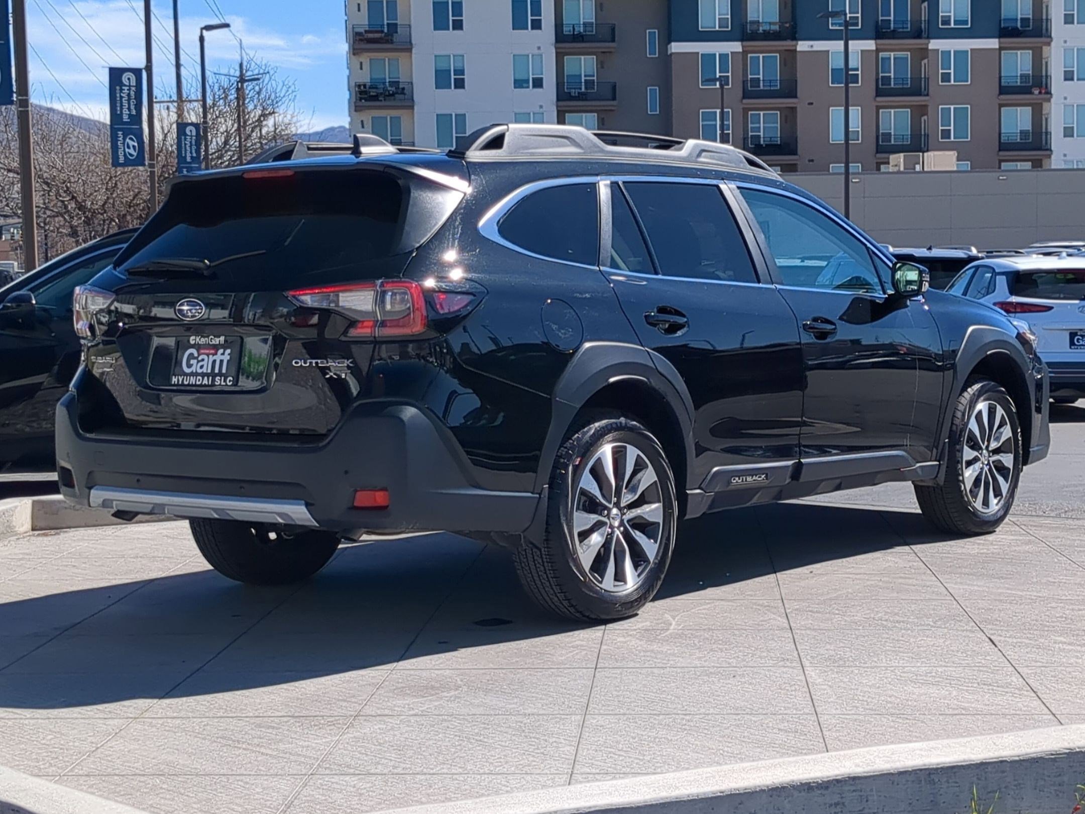 Used 2025 Subaru Outback Limited XT w/ Popular Package #2 image 3