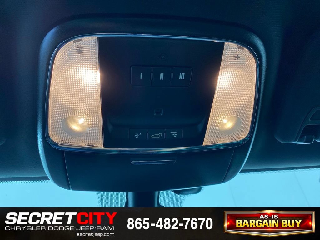 Used 2018 Jeep Grand Cherokee Laredo AWD/4WD image 19