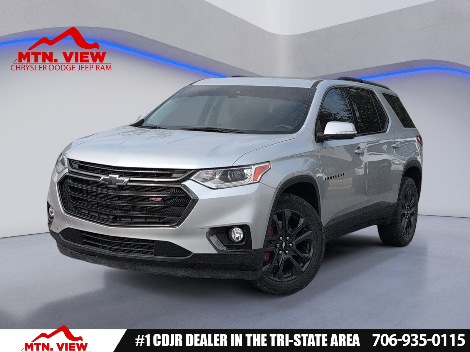 Used 2021 Chevrolet Traverse RS