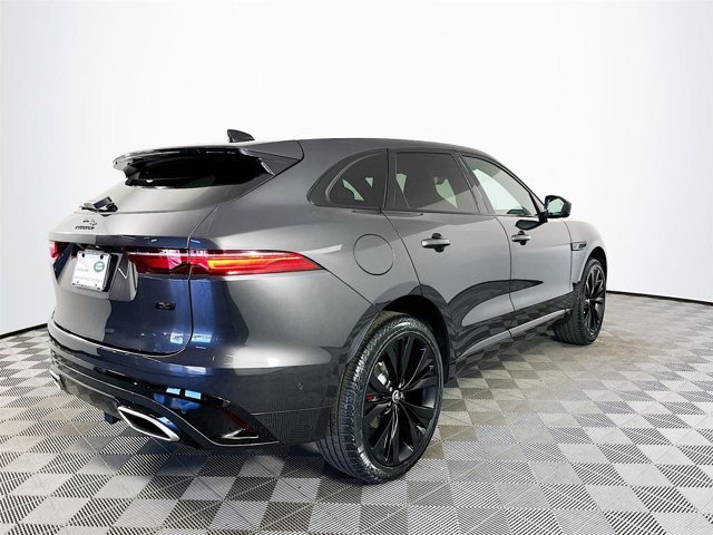 New 2026 Jaguar F-PACE R-Dynamic S image 5