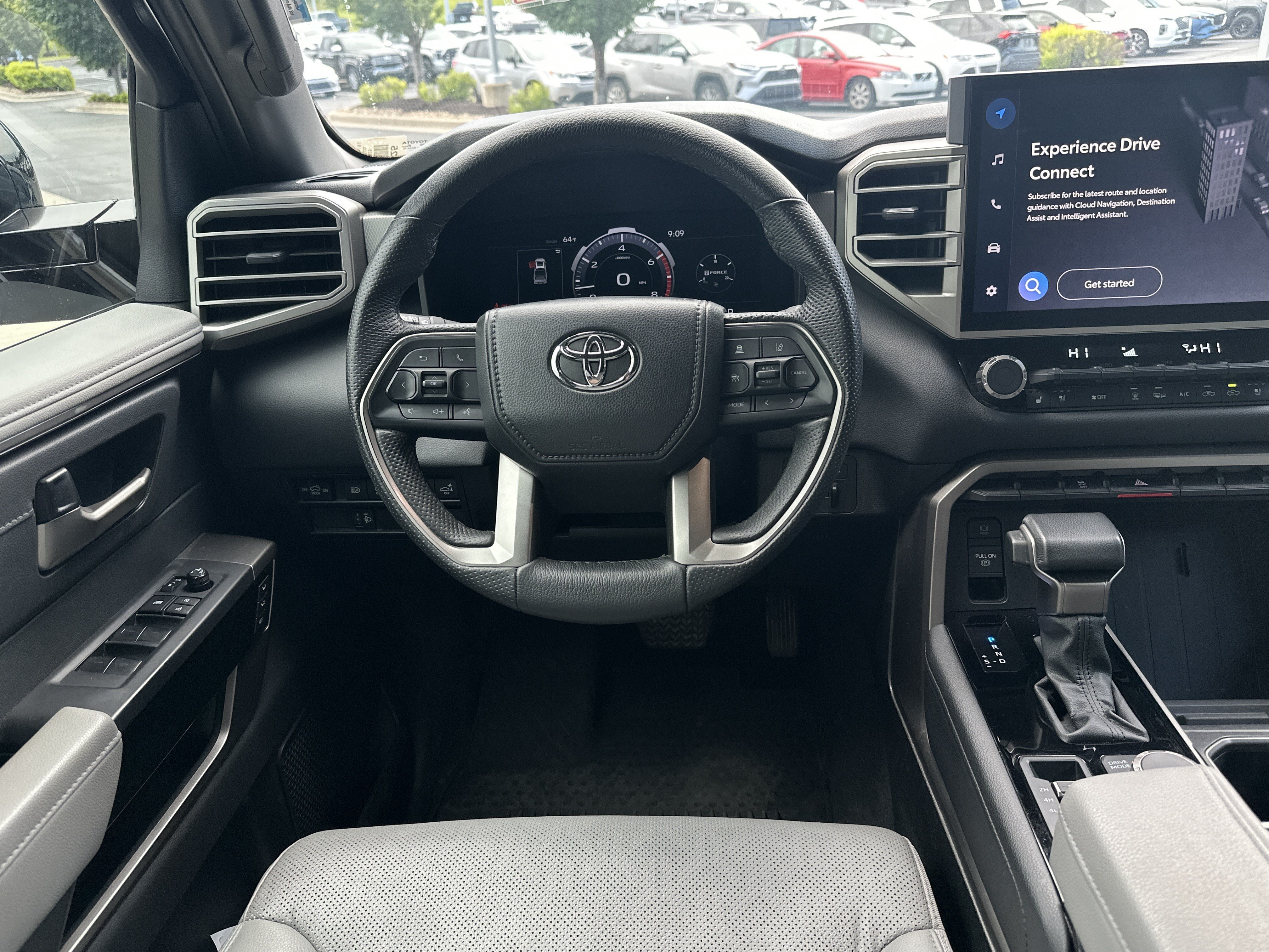 Used 2025 Toyota Tundra Limited AWD/4WD image 14