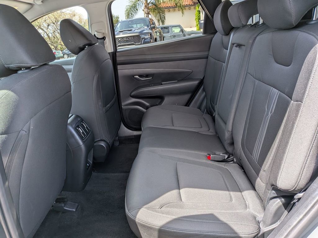 Used 2025 Hyundai Tucson SEL image 19