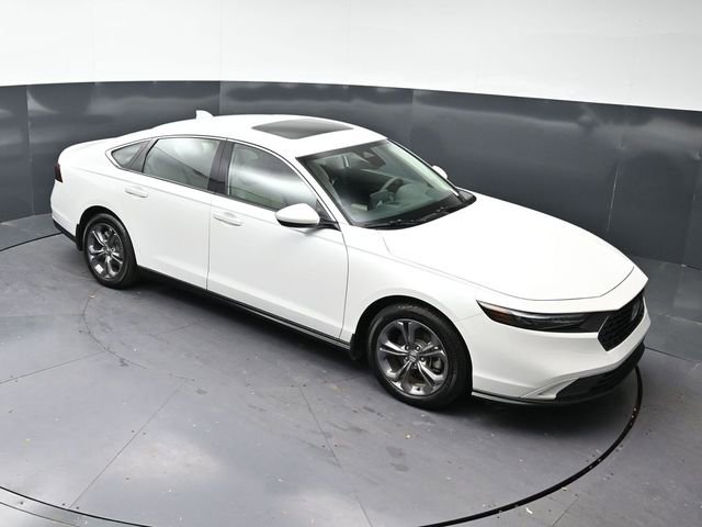Used 2024 Honda Accord EX image 27