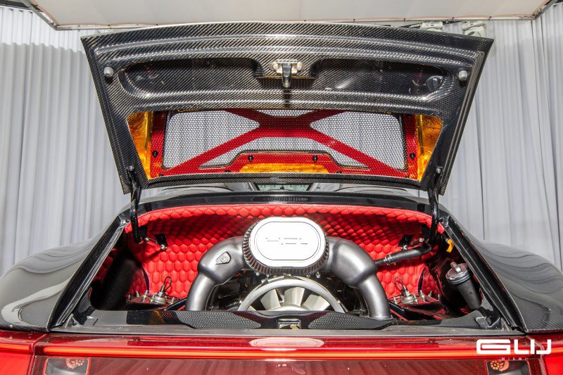 Used 1995 Porsche 911 Cabriolet image 21