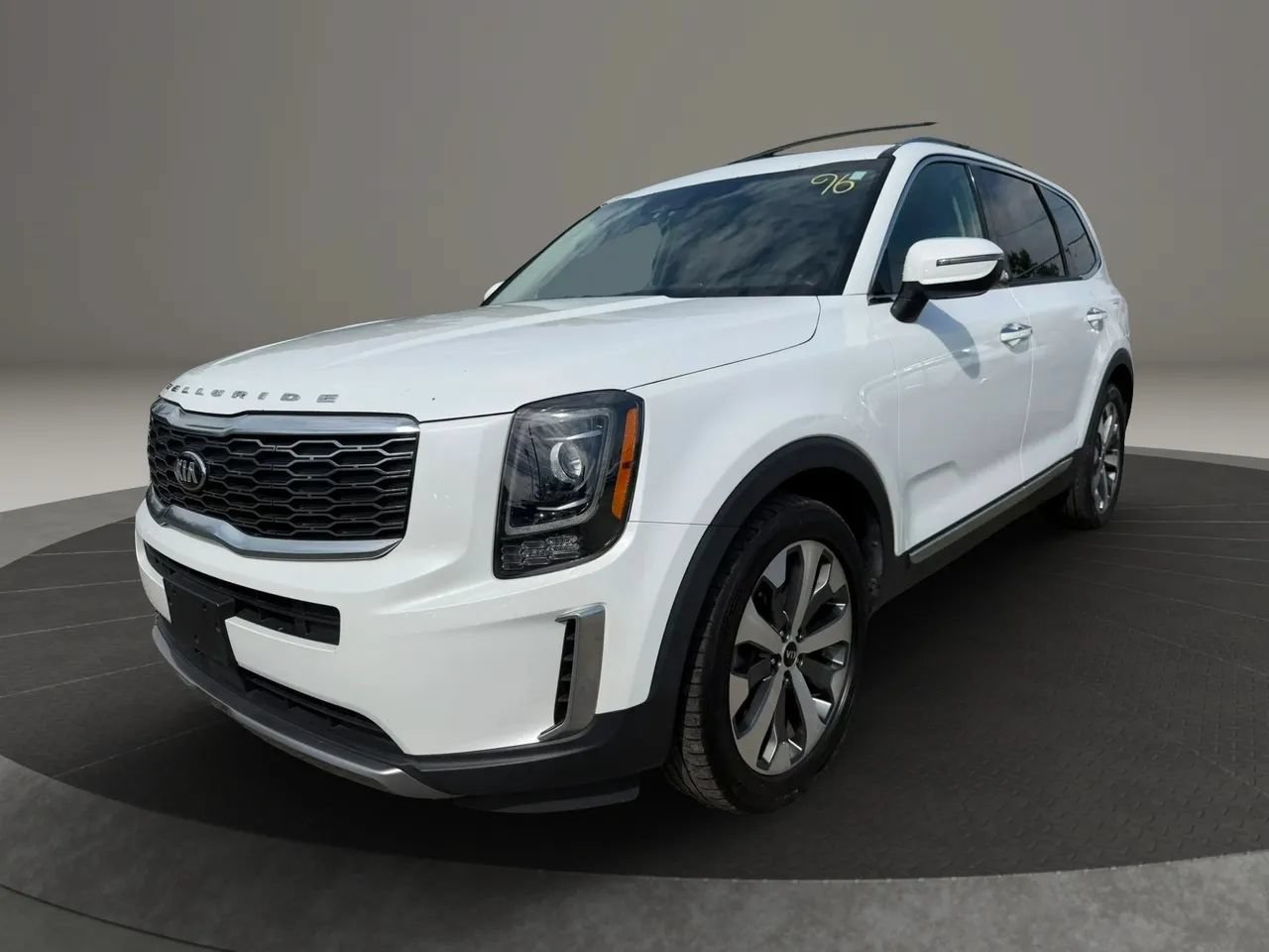 Used 2020 Kia Telluride S w/ S 8 Passenger Seating Package