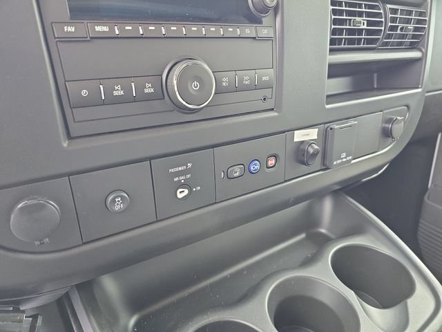 New 2025 Chevrolet Express 3500 w/ Power Convenience Package RWD image 18
