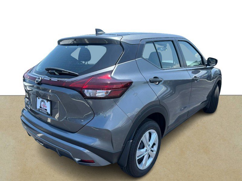 Used 2024 Nissan Kicks S FWD image 3