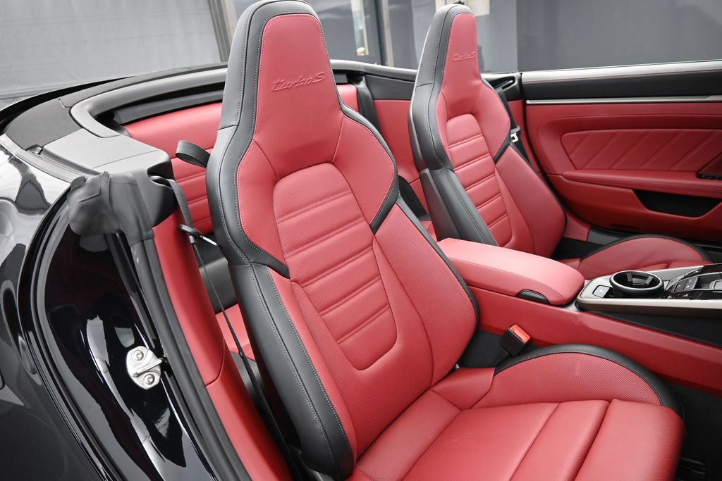 Certified 2026 Porsche 911 Turbo S AWD/4WD image 32
