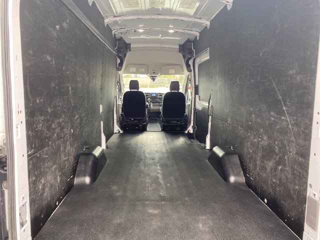 Used 2025 Ford Transit 250 148 High Roof Extended w/ Load Area Protection Package RWD image 19