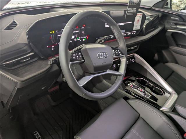 New 2025 Audi Q5 Premium Plus w/ Premium Plus AWD/4WD image 3