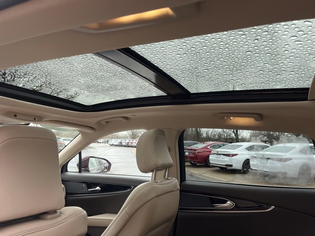 Used 2023 Lincoln Nautilus Reserve image 32