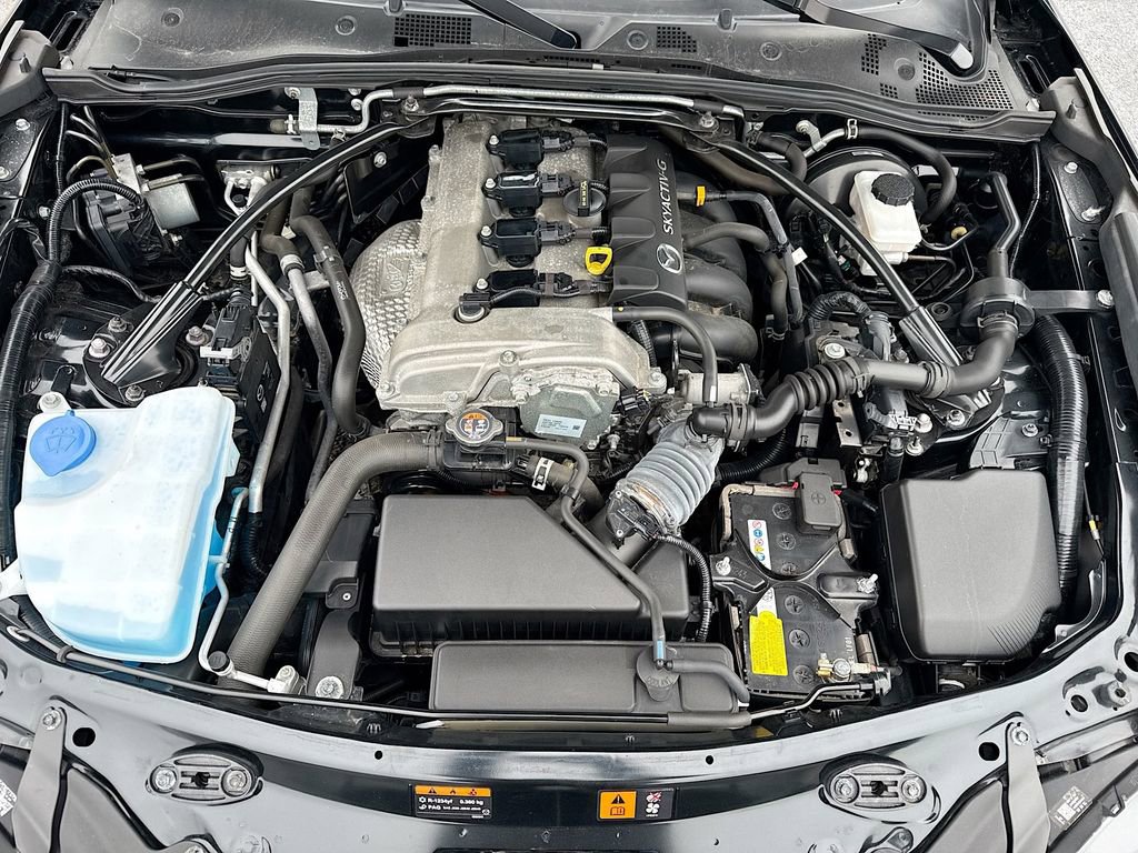 Used 2022 MAZDA MX-5 Miata Grand Touring w/ Weather Package image 28